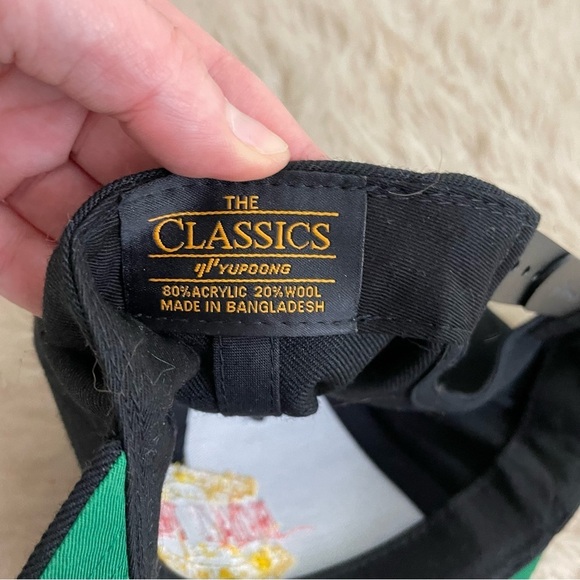 Men's Black & Green Embroidered Brewery Snap Back Baseball Cap Hat - Picture 4 of 5